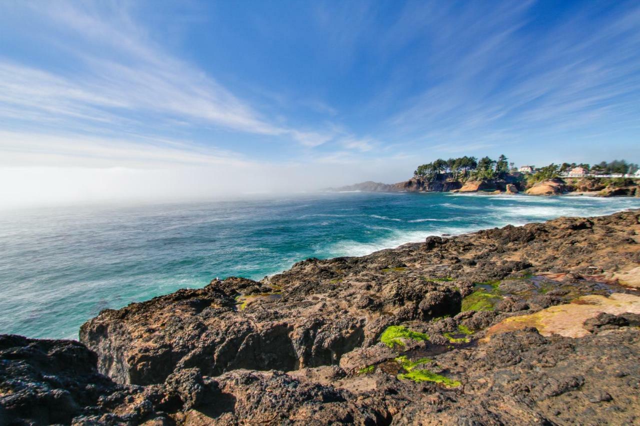 Secluded Oceans Apartment Depoe Bay Exterior photo